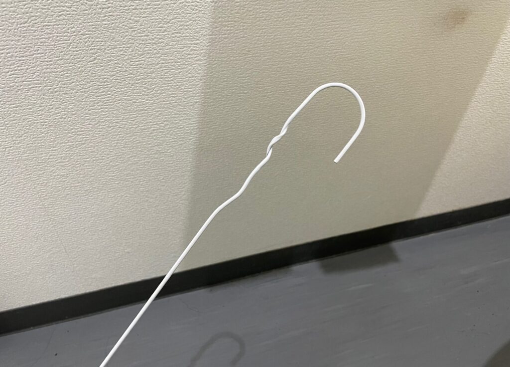 ハンガーの準備と先端保護