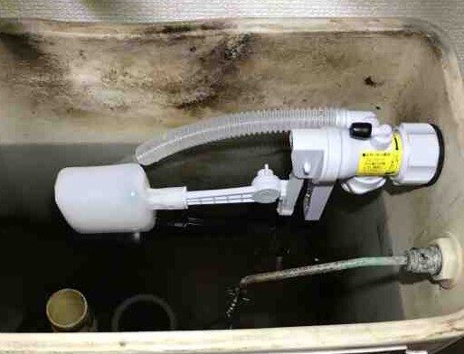 ボールタップ浮き玉の調整と交換